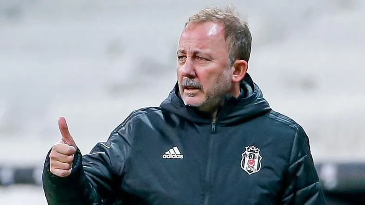 Beşiktaş'ta Sergen Yalçın ve ekibi göreve hazır