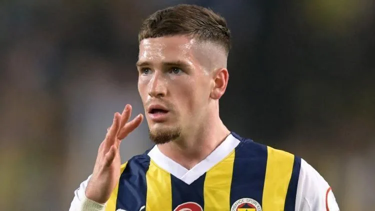 Ryan Kent Rangers'a geri dönüyor