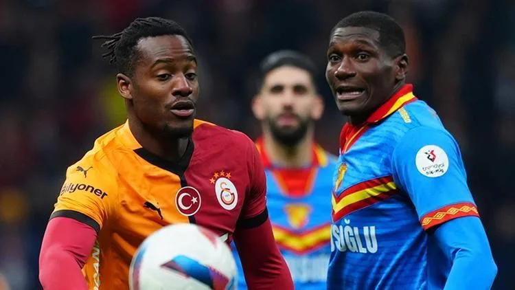 Fenerbahçe yöneticileri Galatasaray maçına tepki gösterdi