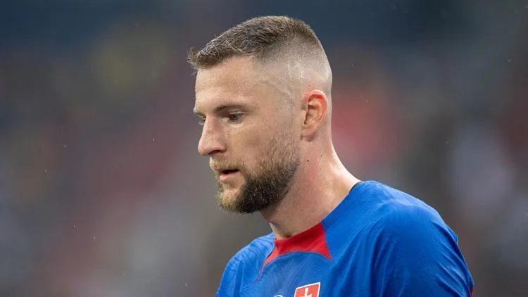 PSG, Skriniar için Napoli'ye teklif yaptı ama kabul edilmedi