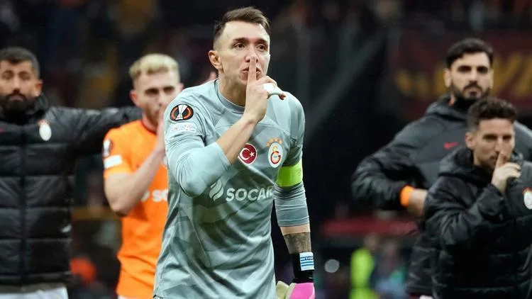 Muslera, Galatasaray'a veda etmeye karar verdi