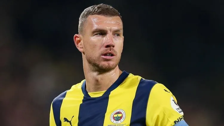 Edin Dzeko, Galatasaray maçı sonrası palyaço paylaştı