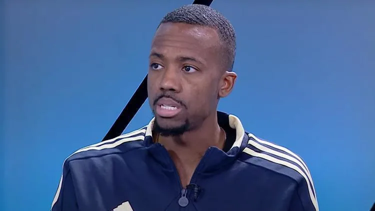 Errick McCollum: Fenerbahçe'ye transfer olmaktan mutluyum