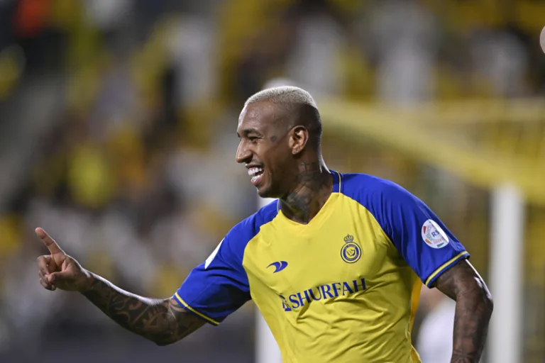 Fenerbahçe Talisca transferinde sona yaklaşıyor