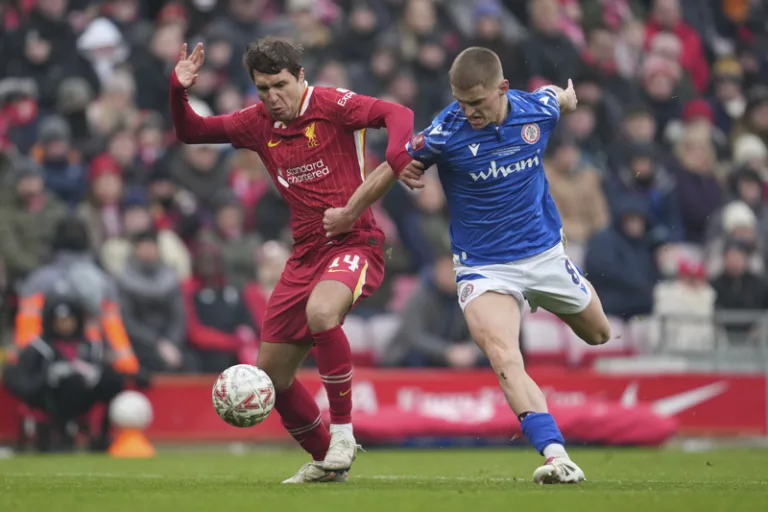 Liverpool, FA Cup'ta Accrington'u 4-0 mağlup etti