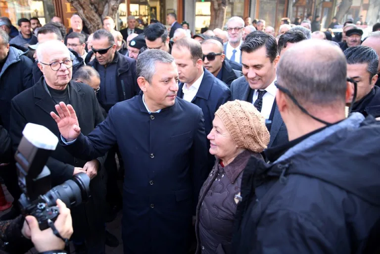 CHP lideri Özel, DEM Parti'nin İmralı görüşmesine açıklık getirdi