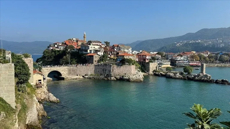 Amasra'nın nüfusu mart ayında 300 bine çıkacak