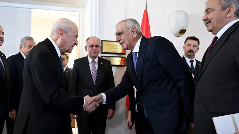 DEM Parti, Bahçeli'ye 3 talep iletti