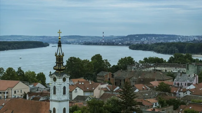 Belgrad'da toplu taşıma 1 Ocak'tan itibaren ücretsiz oldu