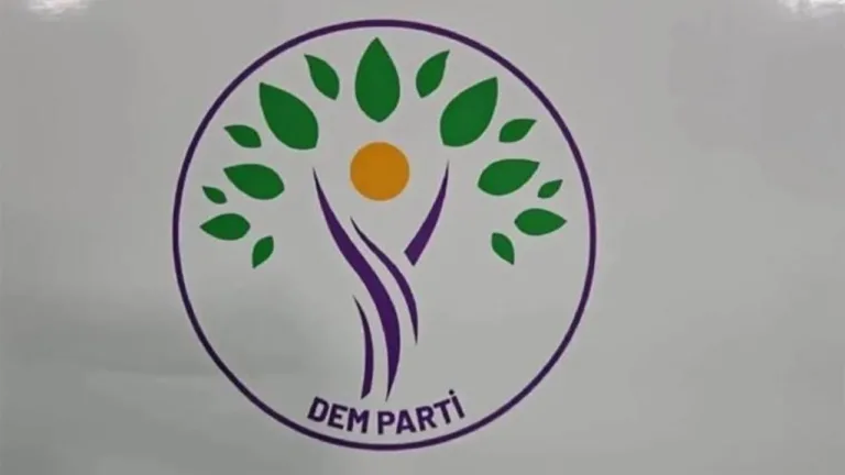 Akdeniz Belediyesi'ne kayyum atanmasına DEM Parti'den tepki