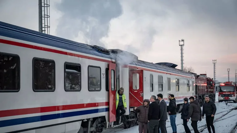 Doğu Ekspresi'nde yangın paniği yaşandı