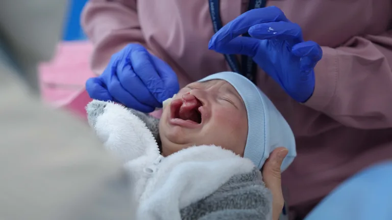 Muhamed bebek, dudak damak yarığı tedavisine başladı