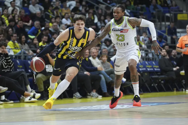 Fenerbahçe Beko, Anadolu Efes ile iyi bir başlangıç hedefliyor