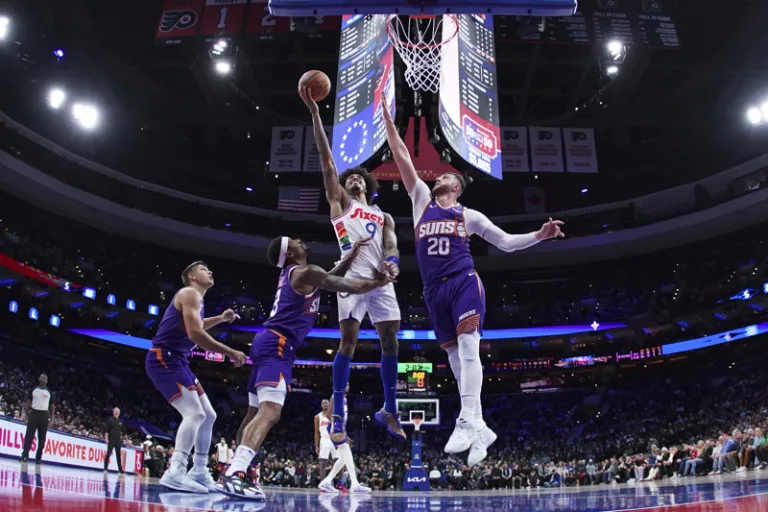 Sacramento Kings, Miami Heat'i yenerek 5. galibiyetini aldı