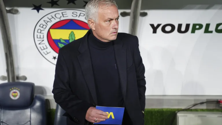 Mourinho, Galatasaray'a 'Washington D.C.' göndermesi yaptı