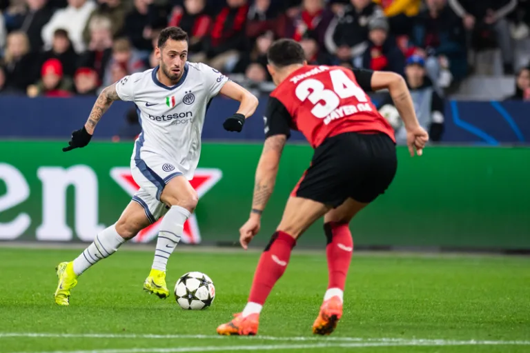 Hakan Çalhanoğlu'nun sağlık durumu endişe veriyor