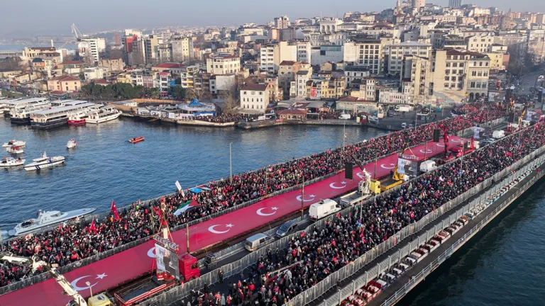 Kabine üyeleri Filistin'e destek eyleminde buluştu