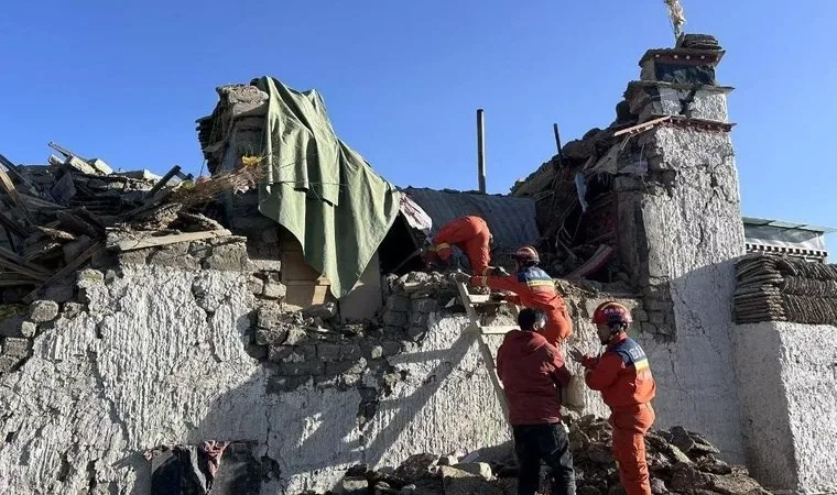 Çin'de 6,8 büyüklüğünde deprem meydana geldi