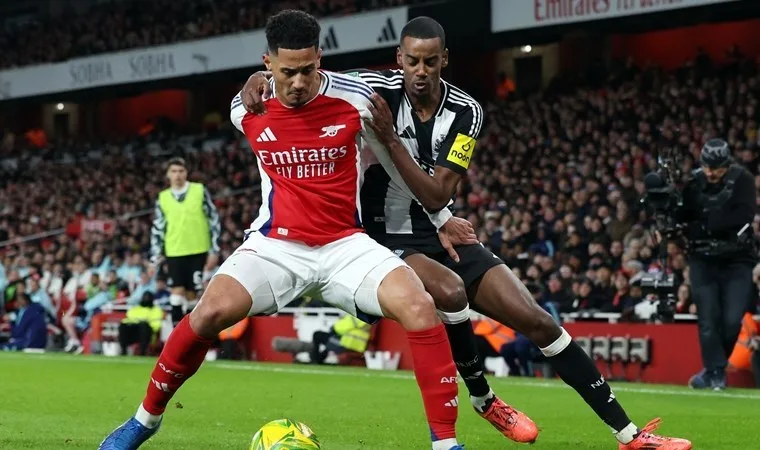 Newcastle, Arsenal'i deplasmanda 2-0 mağlup etti