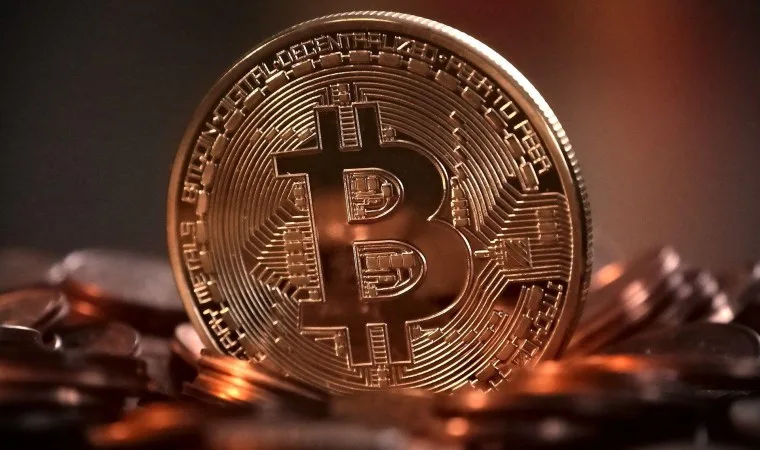 Bitcoin ETF'leri 65 milyar dolara ulaşıyor