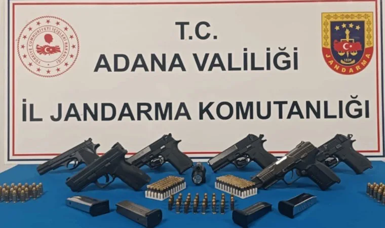 Adana'da operasyonla 6 ruhsatsız tabanca ele geçirildi