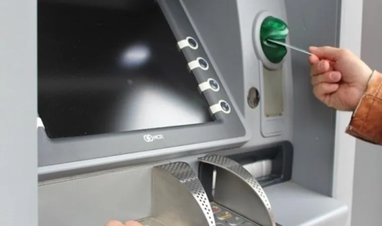 ATM'den para çekerken silahlı saldırıya uğradı, hayatını kaybetti