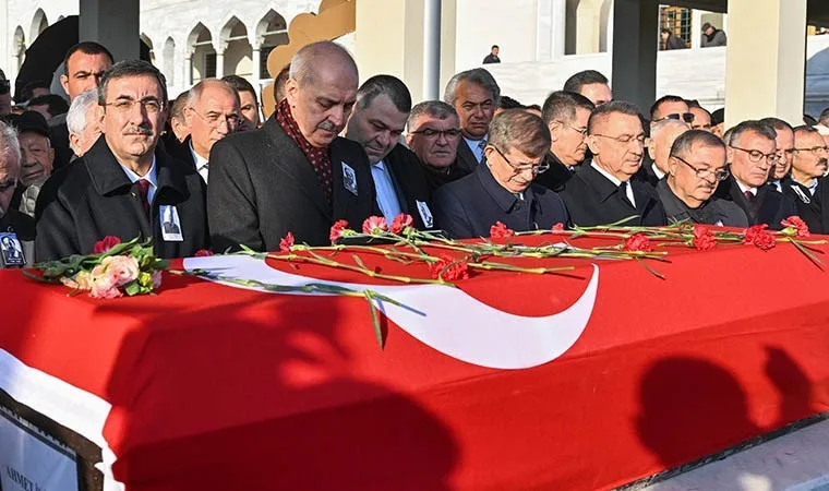 eski akp milletvekili ahmet iyimaya son yolculuğuna uğurlandı