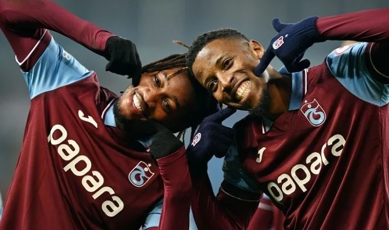 Trabzonspor Alanyaspor'u 3-0 ile geçti