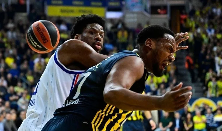 Fenerbahçe, Anadolu Efes'i EuroLeague'de yendi