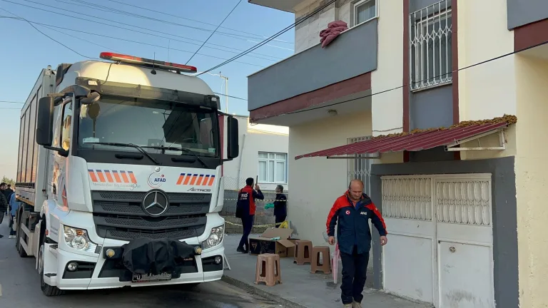 Mersin'de fare zehri faciasında 2 çocuk hayatını kaybetti