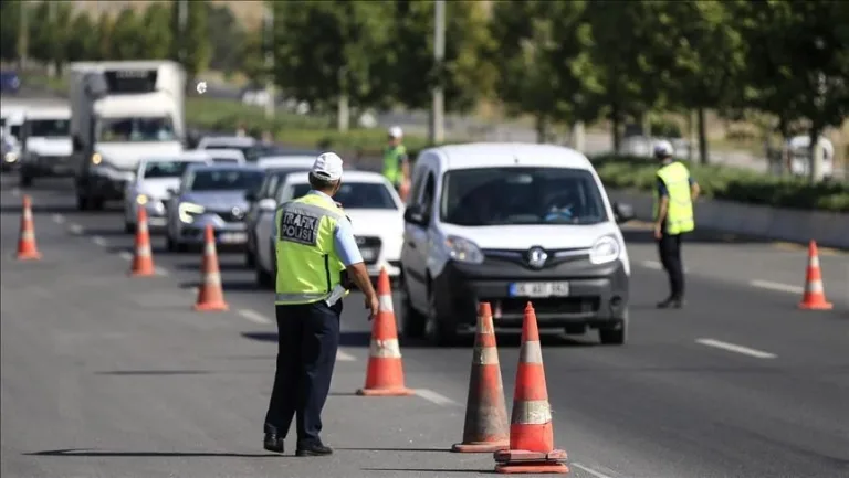 2025 trafik cezaları açıklandı: alkollü sürüş ve hız aşımı ne kadar?