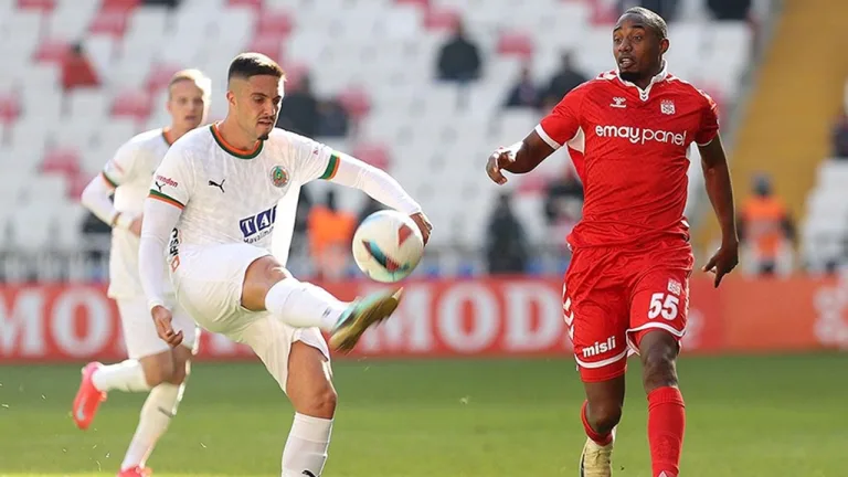 Sivasspor ve Alanyaspor berabere kaldı