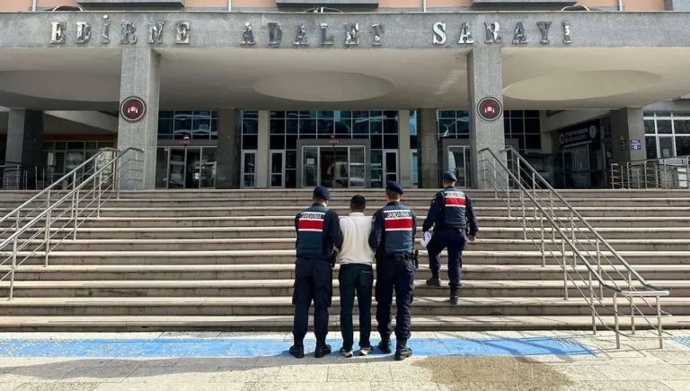 Yunanistan sınırında kasten öldürme şüphelisi yakalandı