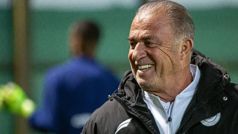 Fatih Terim yönetimindeki Al Shabab, Kral Kupası'nda yarı finale yükseldi