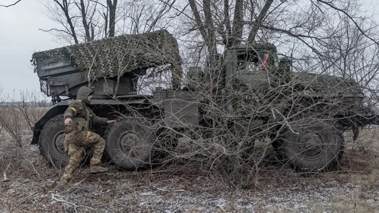 Rusya, Donetsk'te Şevçenko yerleşimini ele geçirdi