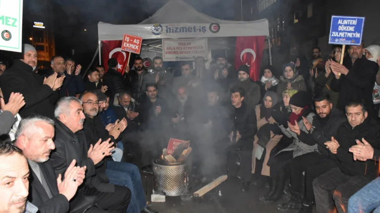 Van'da işçiler yeni yıla eylemle girdi