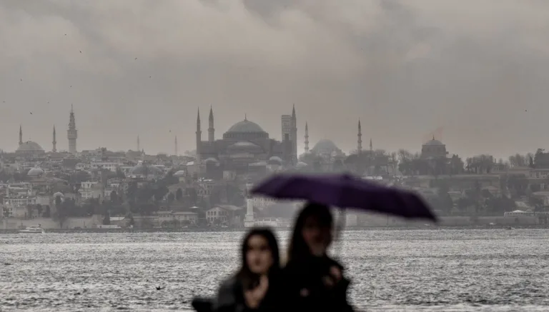 İstanbul ve 12 il için sarı kodlu uyarı verildi